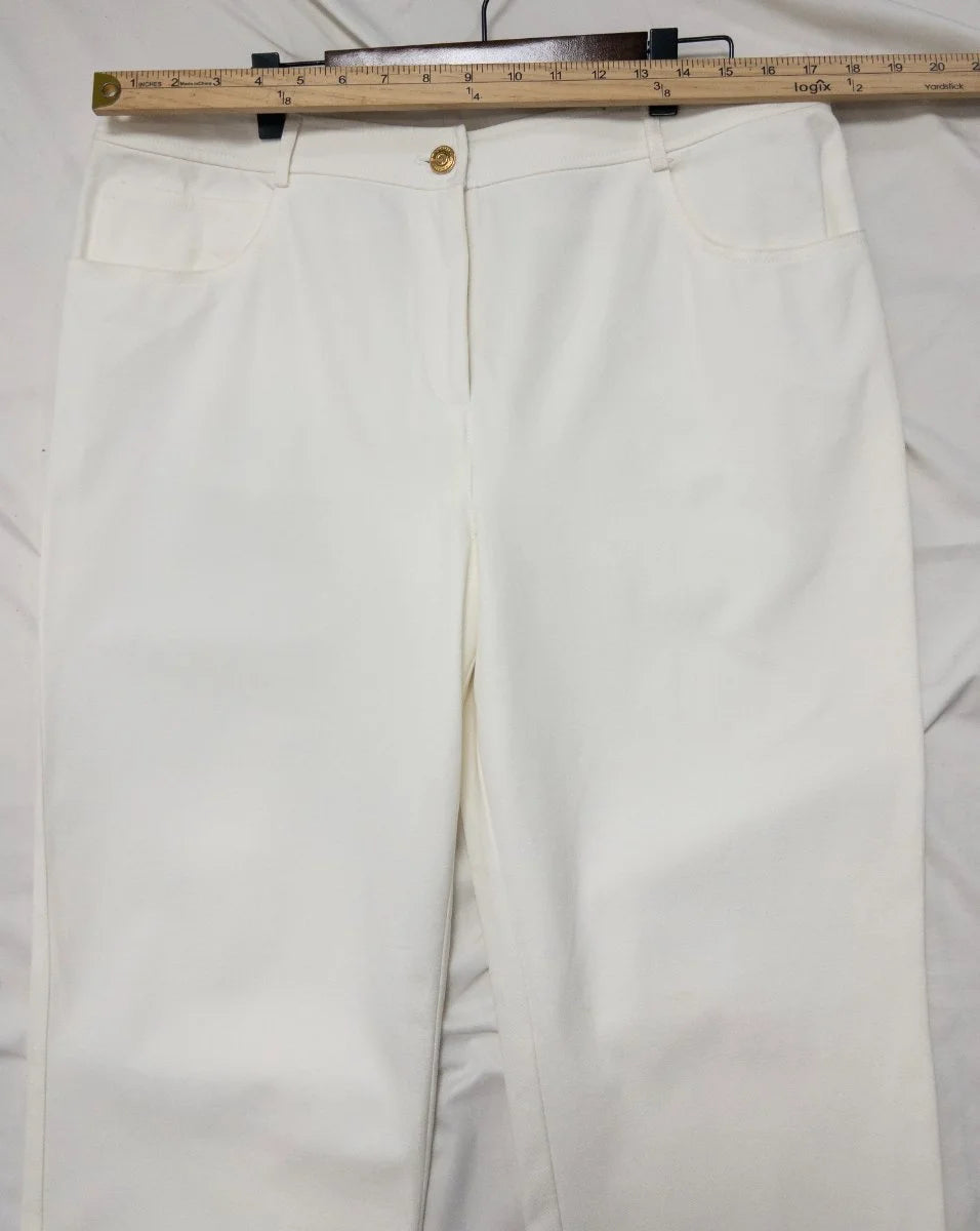 St. John — Tailored pants | Not every pair of pants signs its own name · Sz 14