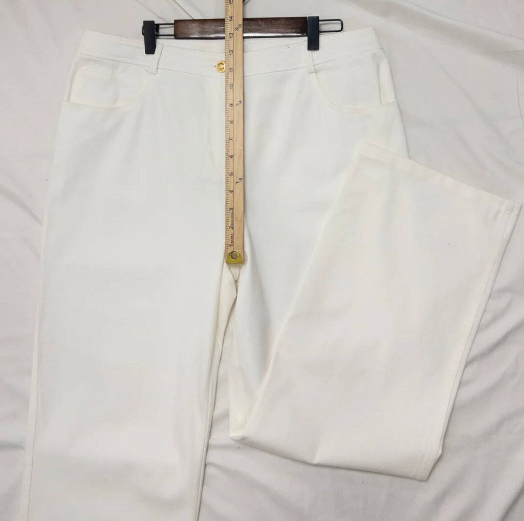 St. John — Tailored pants | Not every pair of pants signs its own name · Sz 14