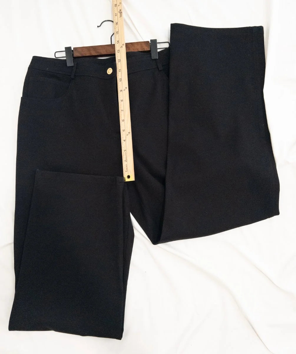 St. John — Tailored pants | Monogrammed by someone who never needed to explain themselves · Sz 14