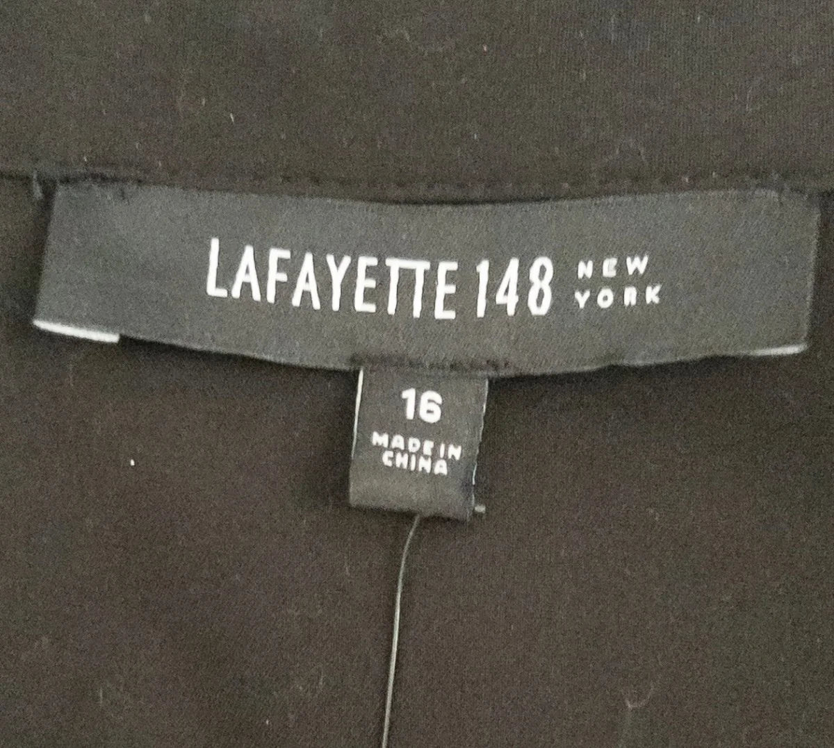 Lafayette 148 New York — Blouse | French cuffs were never meant for quiet rooms · Sz 16