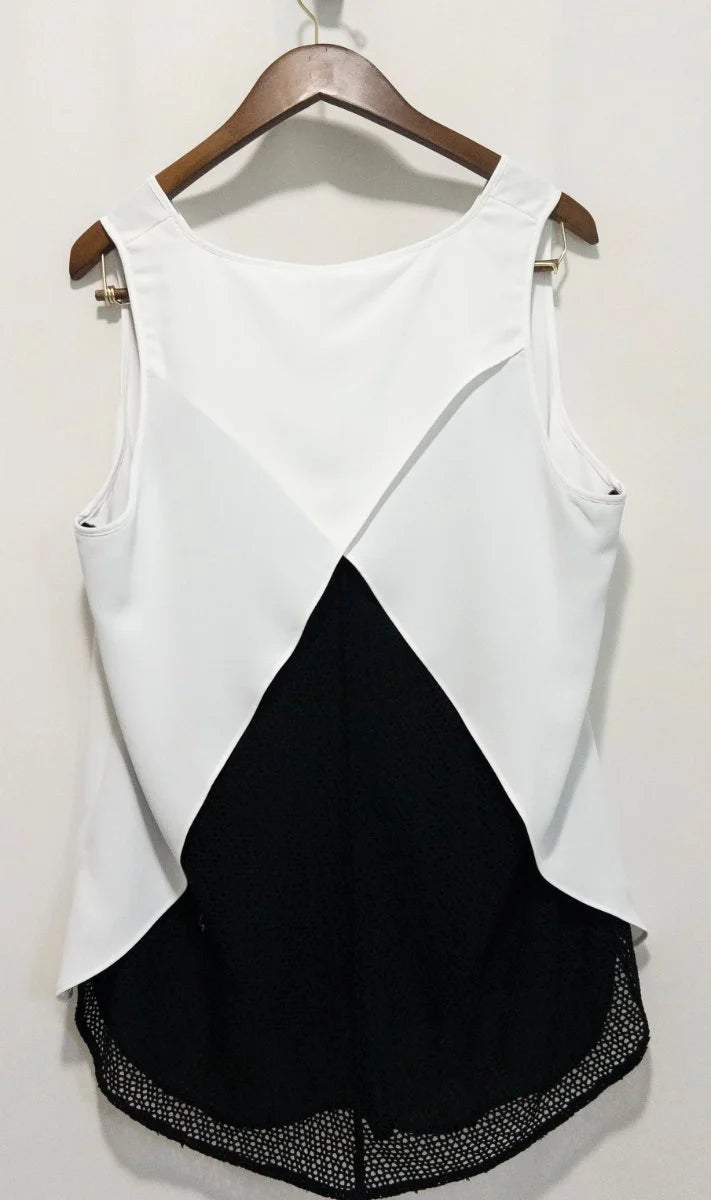 Cabi — Blouse | The back is the whole conversation · Sz XL
