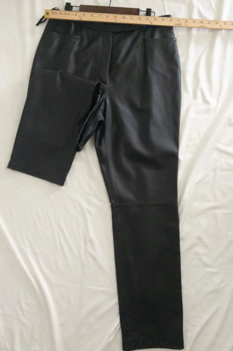 Investments — Tailored pants | Black that means business — and the seam that proves it · Sz 14