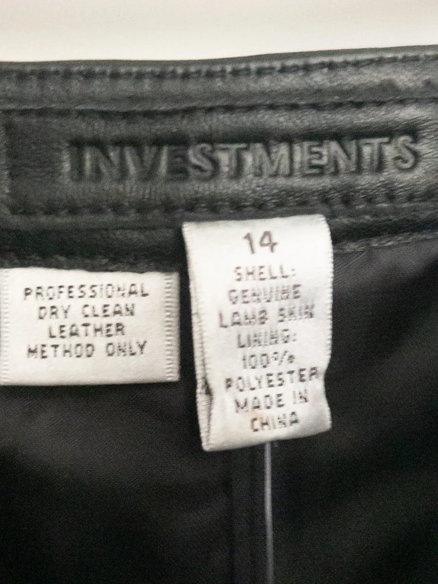 Investments — Tailored pants | Black that means business — and the seam that proves it · Sz 14