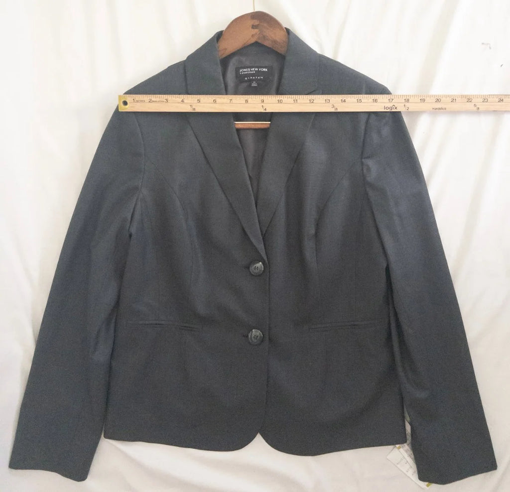 Jones New York Collection — Two-piece suit | Power doesn't ask for permission — it simply fits · Sz Jacket 14 Skirt 16