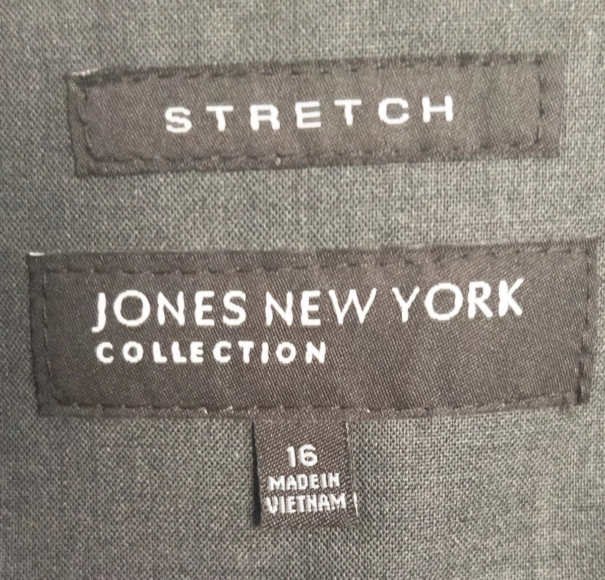 Jones New York Collection — Two-piece suit | Power doesn't ask for permission — it simply fits · Sz Jacket 14 Skirt 16