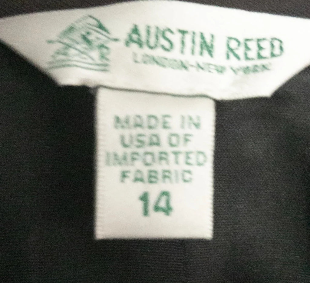 Austin Reed — Blazer | A blazer that doesn't ask for attention — and gets it anyway · Sz 14