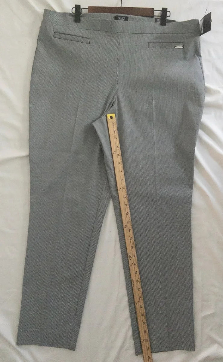 Jones New York — Tailored pants | Gray has never been this deliberate · Sz XL