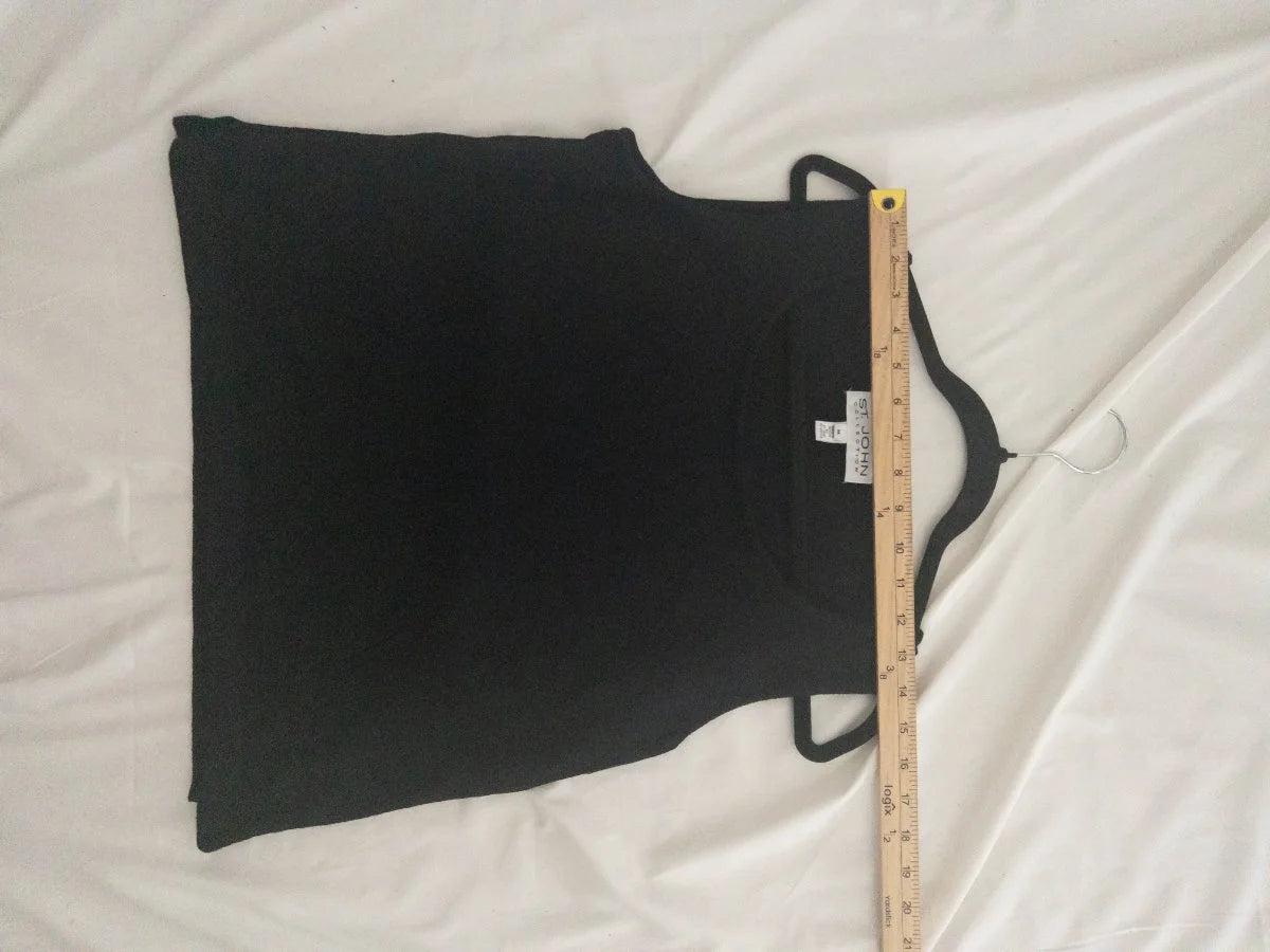 St. John Collection — Tank top | Power dressing never needed a sleeve · Sz M