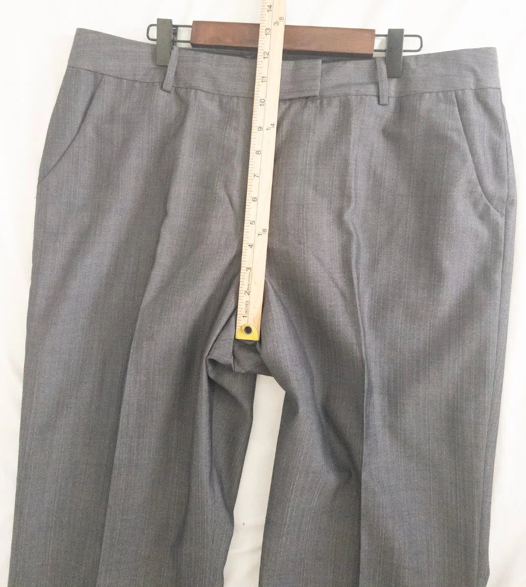 Anne Klein — Two-piece suit | Power dressing never announced itself this quietly · Sz 14