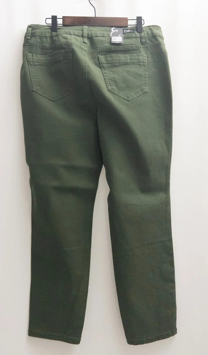 Earl Jean — Tailored pants | Quiet enough to whisper, detailed enough to stop a room · Sz 16