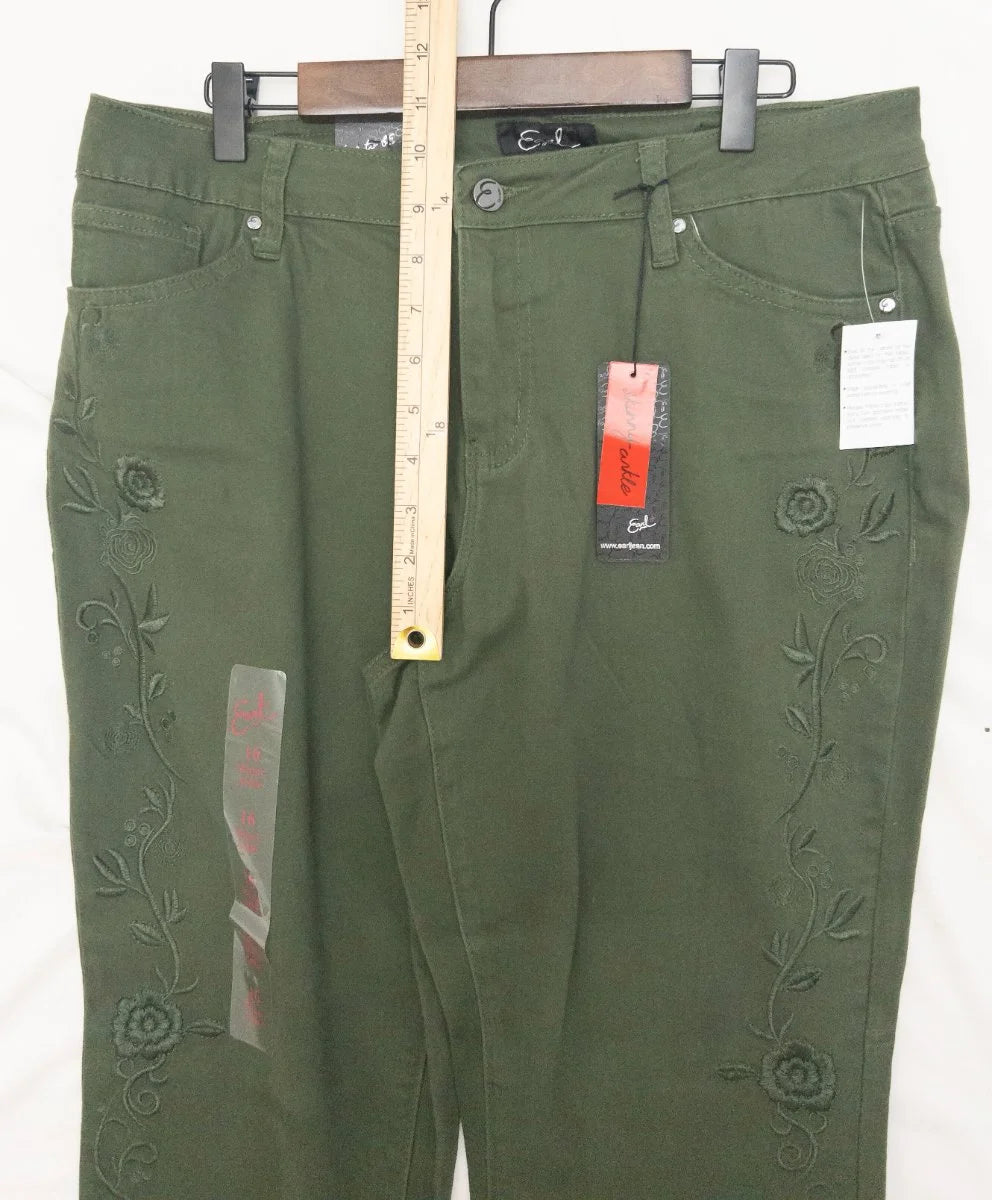 Earl Jean — Tailored pants | Quiet enough to whisper, detailed enough to stop a room · Sz 16