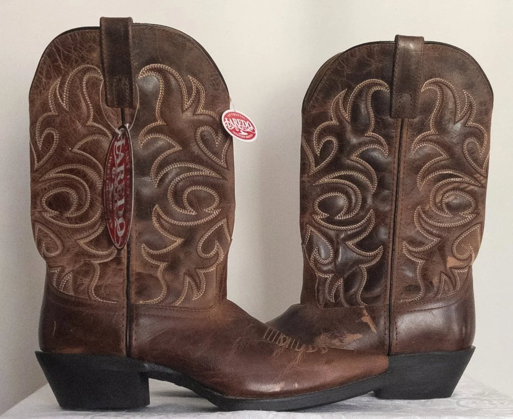 Laredo — Boots | Western heritage didn't come with an expiration date · Sz Women's 9 M