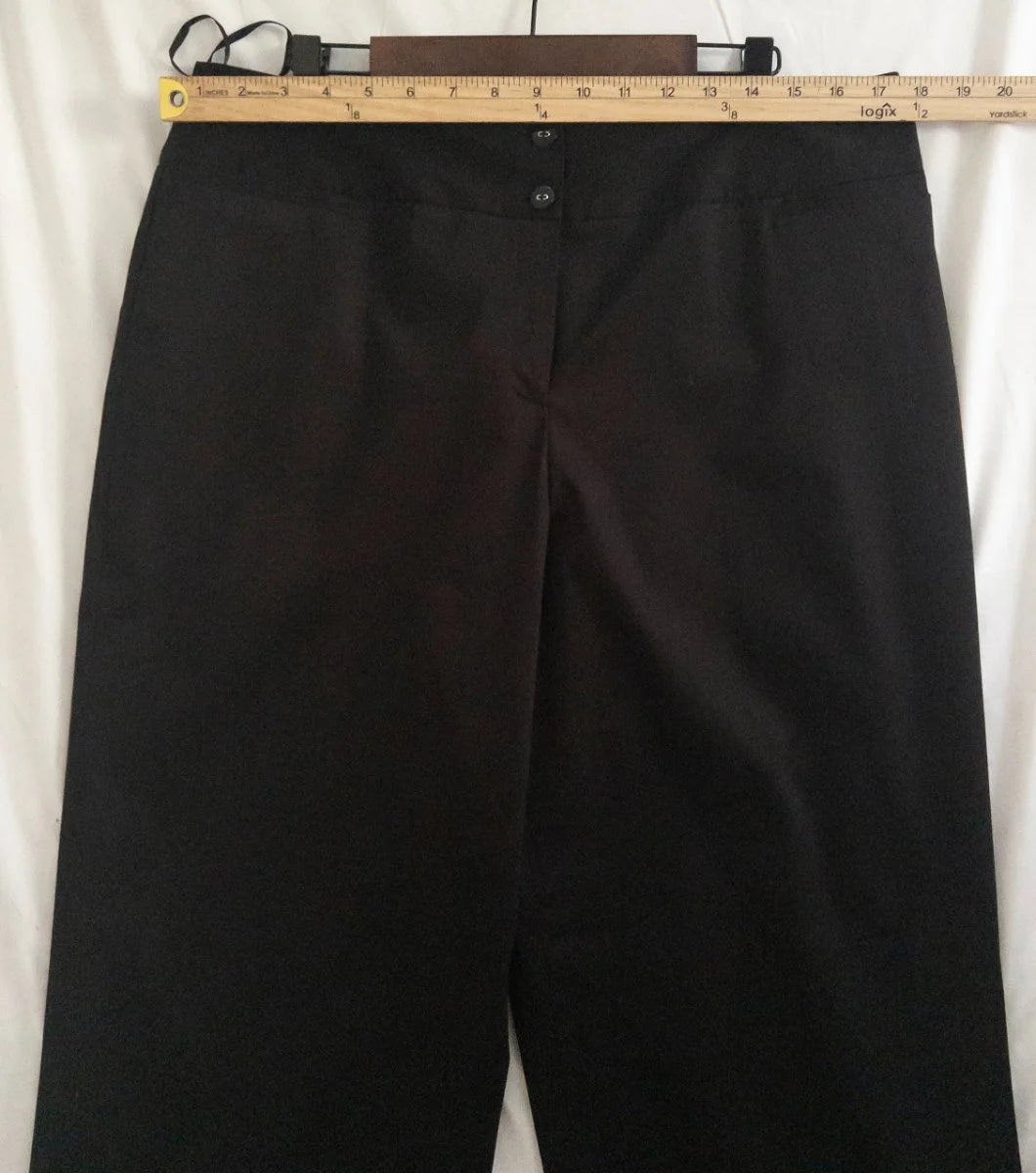 Jones New York Collection — Tailored pants | Not every black pant earns the silence it commands · Sz 14