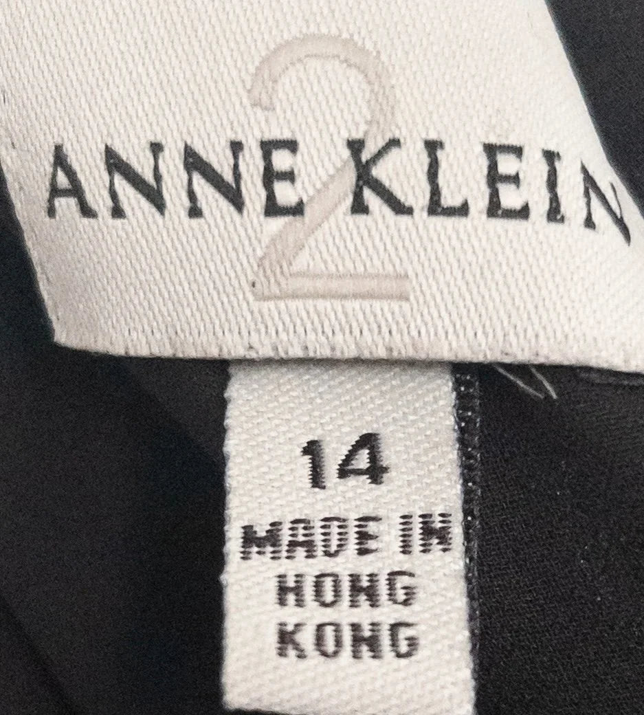 Anne Klein — Dress | The back does what the front only promises · Sz 14