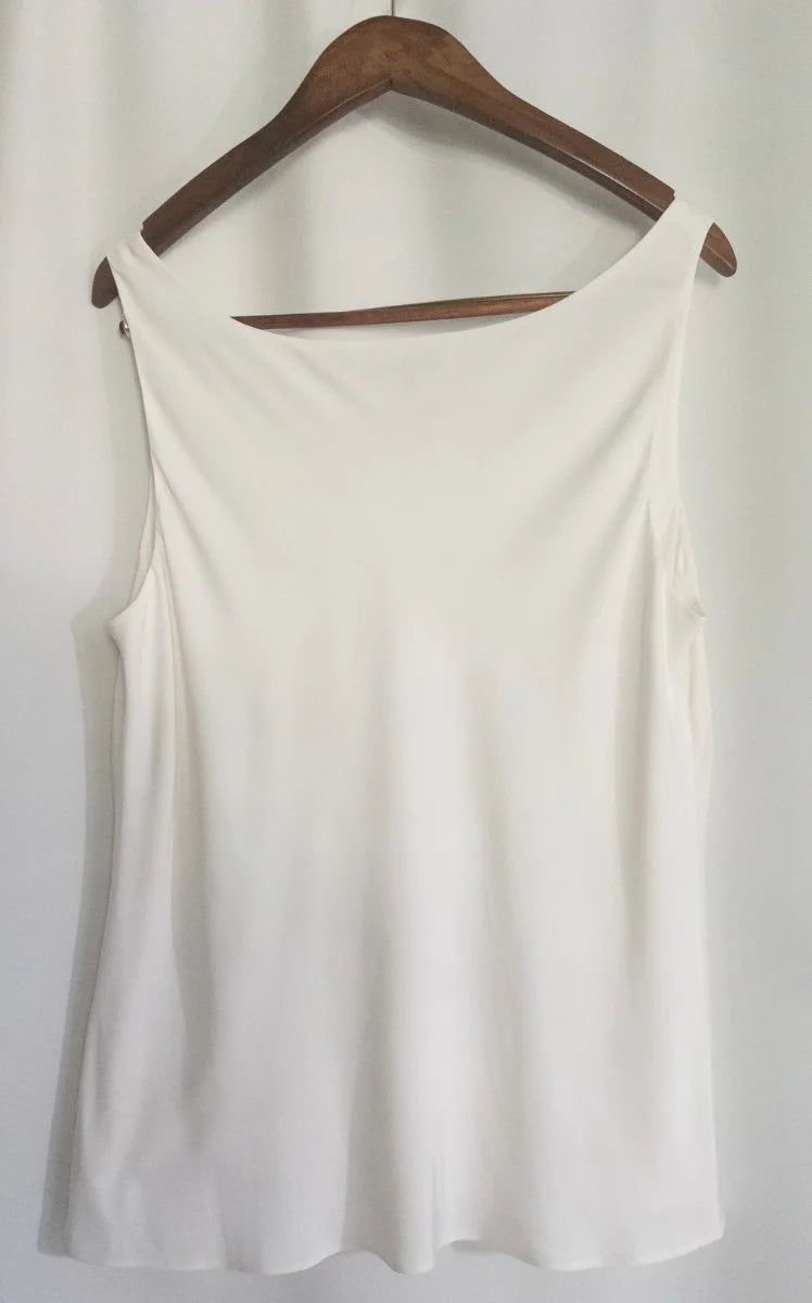 Lafayette 148 New York — Tank top | Not every white piece is quiet — this one chooses to be · Sz 14