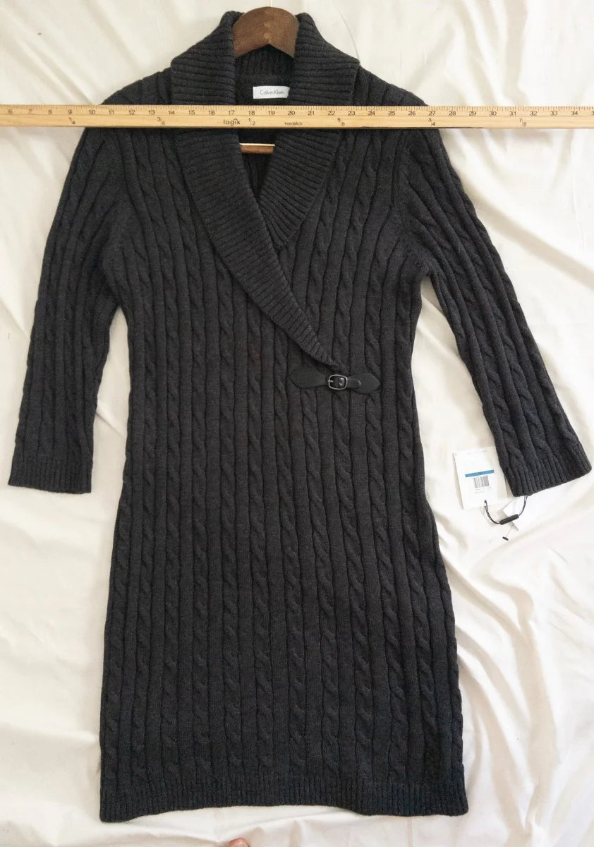 Calvin Klein - Dress - 75 acrylic 25 polyester - Sz XL - Curuva Shoulder