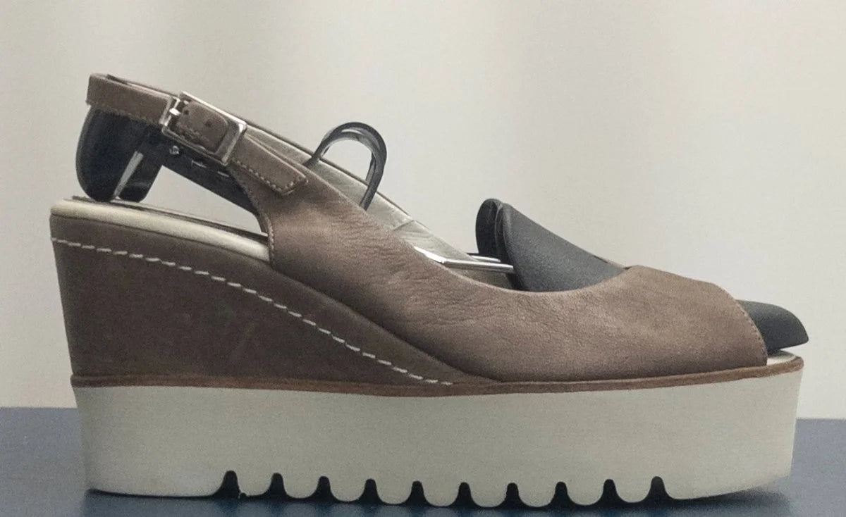 Palomitas by Paloma Barcel - Sandals - Suede nubuck leather upper leather lining - Sz 37 - Curuva