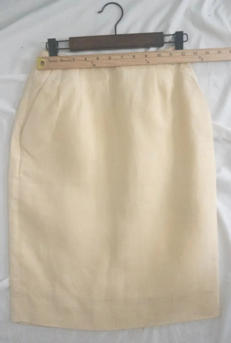 Perry Ellis Portfolio Neiman Marcus - Skirt - 100 linen - Sz 4 - Curuva Waist