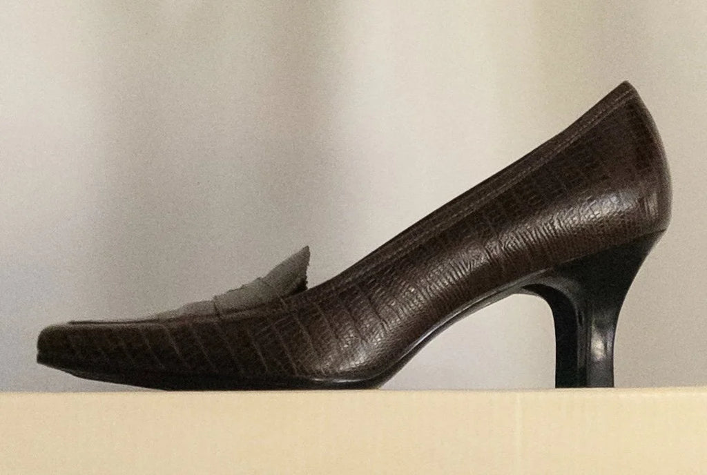 Etienne Aigner — Heels · Leather · Sz 6.5M Side In