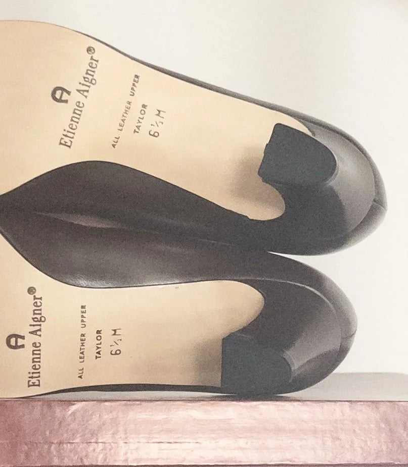 Etienne Aigner - Heels - All Leather Upper Man Made Sole - Sz 6 5M - Curuva Sole