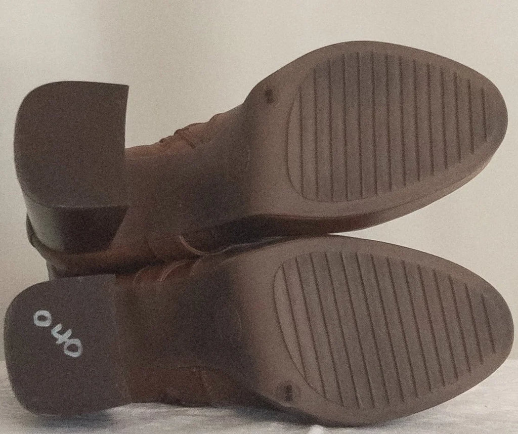 Vince Camuto - Boots - Leather upper textile and man made lining man made sole - Sz 9M EU 40 - Curuva Sole