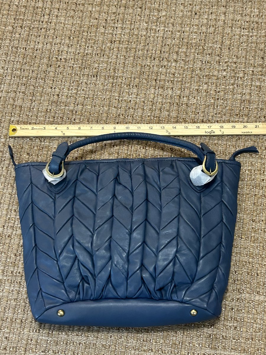 Mido Mido — Handbag | Chevron-quilted cowhide, made in Italy · Sz OS