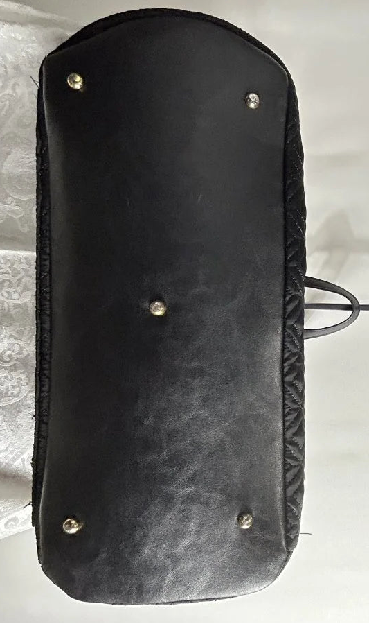 Adrienne Vittadini — Bag | Utility dressed in discipline — this bag never raises its voice · Sz OS