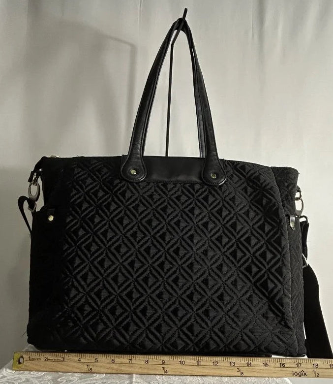 Adrienne Vittadini — Bag | Utility dressed in discipline — this bag never raises its voice · Sz OS