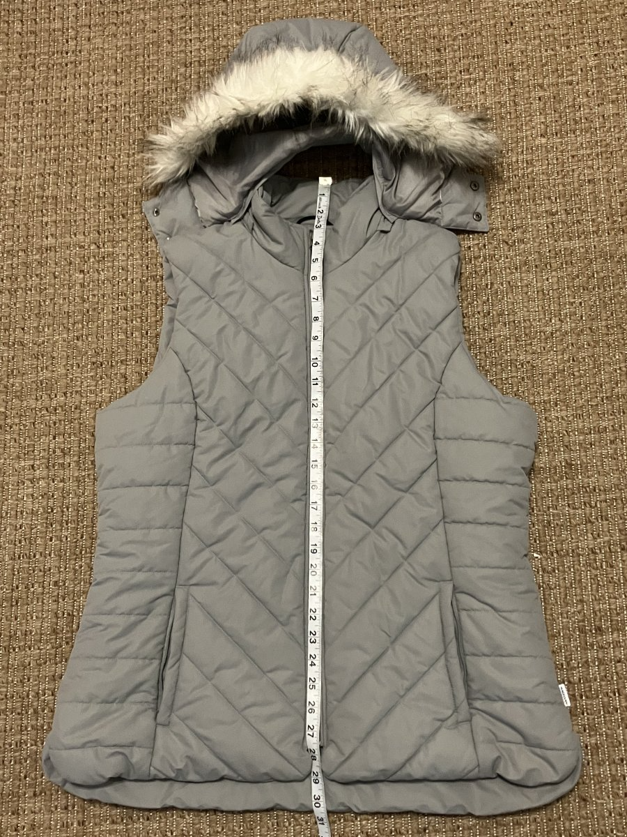 Magellan — Quilted Puffer Vest | Detachable faux fur hood, utility silhouette · Sz XL