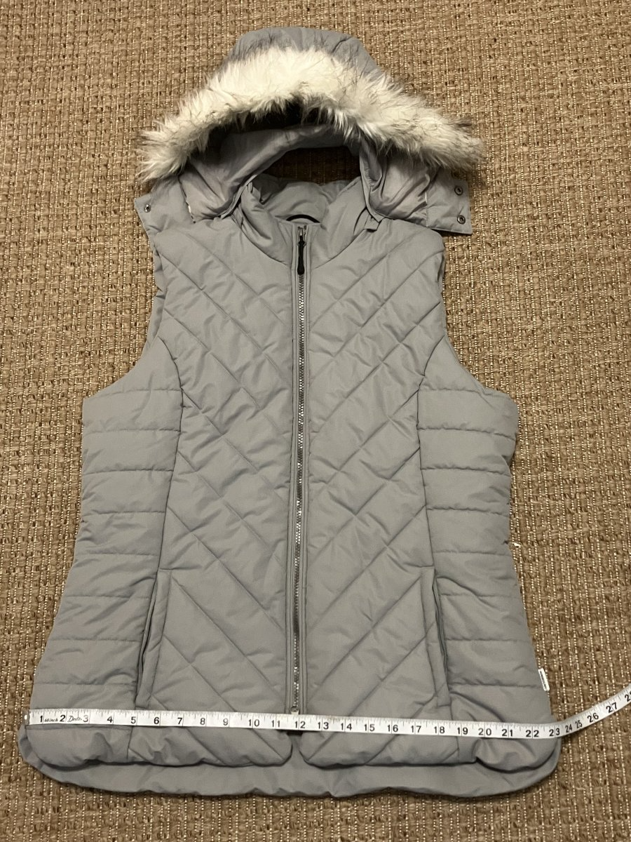 Magellan — Quilted Puffer Vest | Detachable faux fur hood, utility silhouette · Sz XL